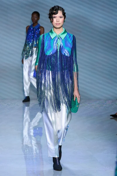 Look 42